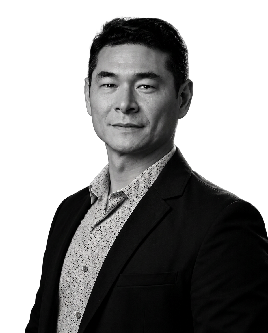 Vinícius Nakamura — Mentor Executivo do Método HOLOSMIND™